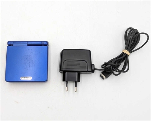 Gameboy Advance SP - Model AGS-001 - Cobalt Blue - Konsol - SNR XEF10170166 (B Grade) (Genbrug)